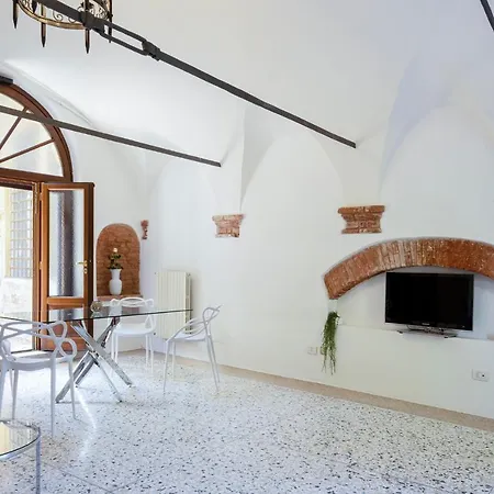 Apartment Due Archi-nel Cuore Del Centro